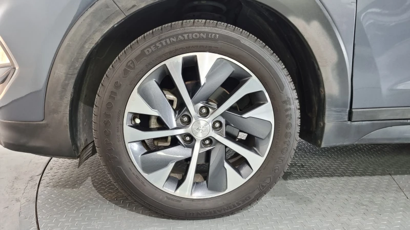 Hyundai Tucson 2.0 2WD STYLE autogeorge.com, снимка 5 - Автомобили и джипове - 51903255