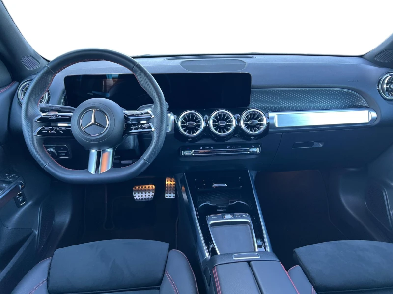 Mercedes-Benz GLB 220 4MATIC 6+ 1, снимка 6 - Автомобили и джипове - 51617396
