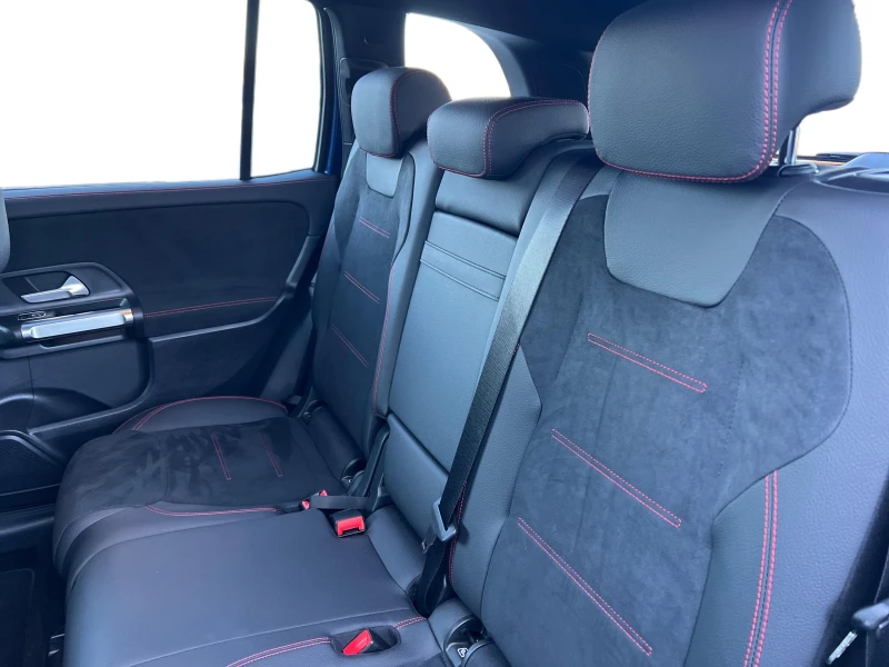 Mercedes-Benz GLB 220 4MATIC 6+ 1, снимка 12 - Автомобили и джипове - 51617396