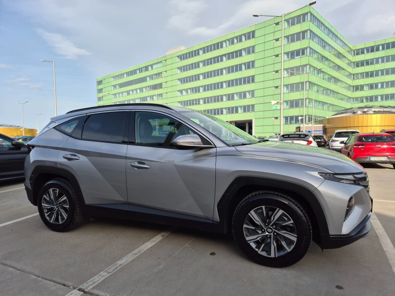 Hyundai Tucson, снимка 6 - Автомобили и джипове - 52386433