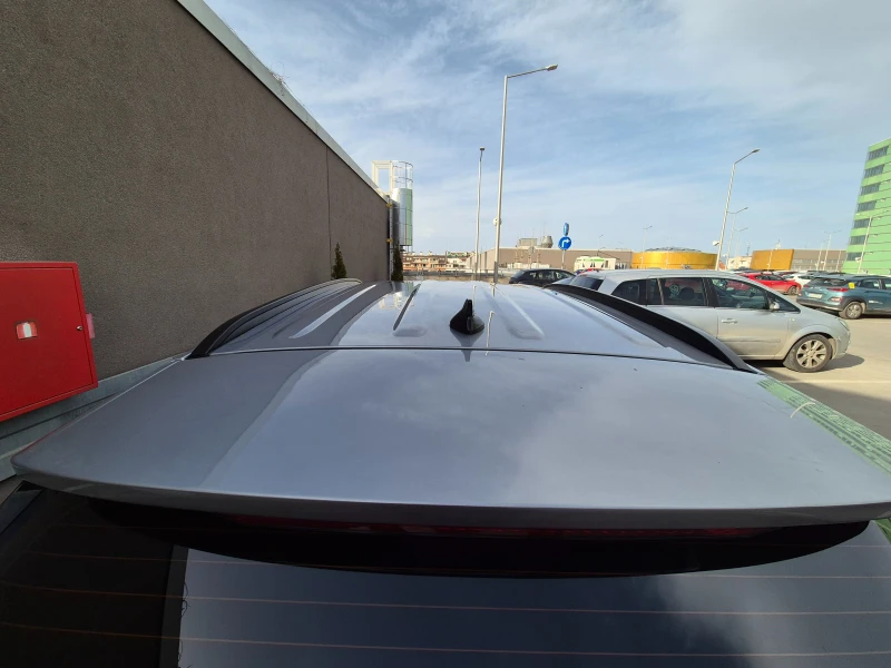 Hyundai Tucson, снимка 7 - Автомобили и джипове - 52386433