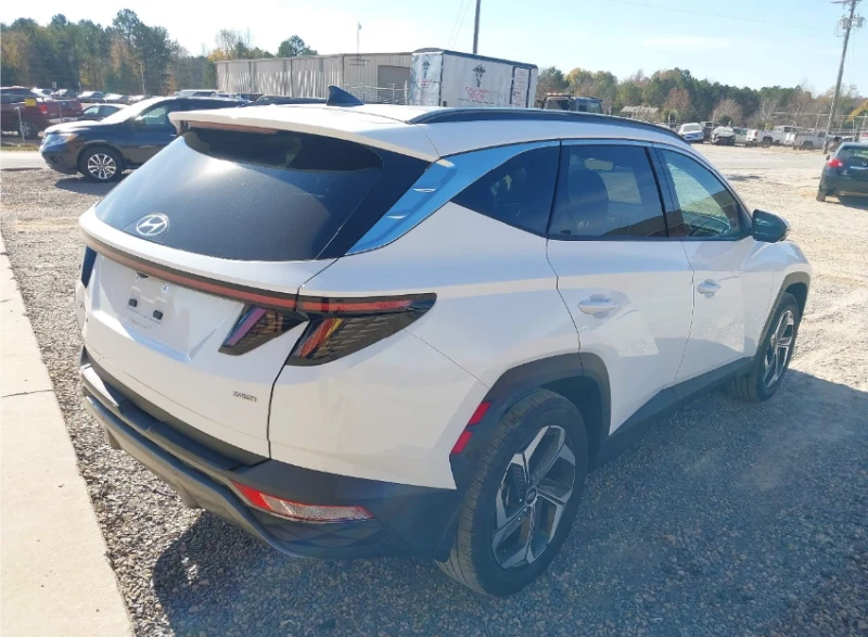 Hyundai Tucson 4WD* ОБДУХВАНЕ* ПОДГРЕВ* М.ТОЧКА* 360, снимка 8 - Автомобили и джипове - 52818173