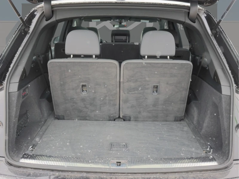 Audi Q7 * Progressiv 55 TFSI quattro * CARFAX * БЕЗ ПЪРВОН, снимка 9 - Автомобили и джипове - 52848398