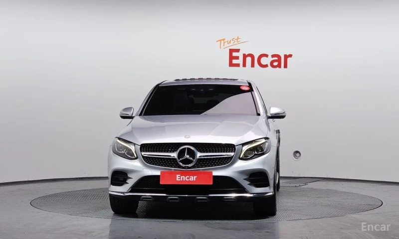 Mercedes-Benz GLC 220, снимка 3 - Автомобили и джипове - 53226393