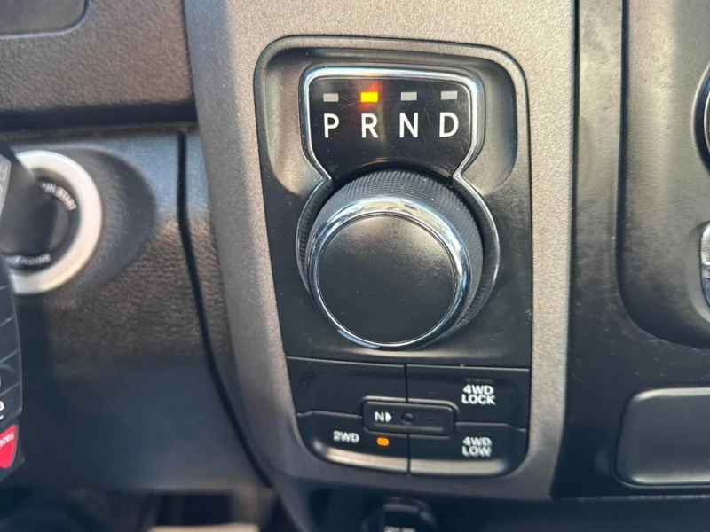 Dodge RAM 1500 2022 * Tradesman * ПОДГРЕВ НА ВОЛАНА И СЕДАЛКИТЕ, снимка 14 - Автомобили и джипове - 53418530