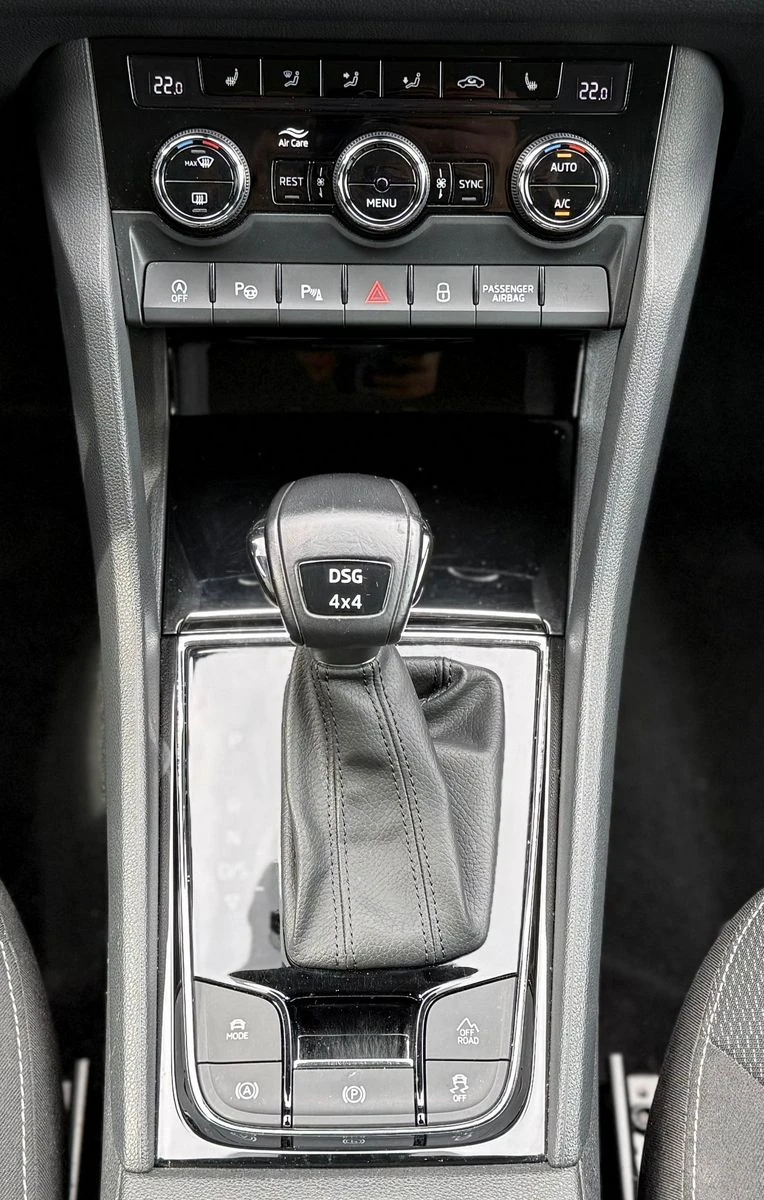 Skoda Kodiaq 65000км_2.0TDi DSG_4х4 7-места, снимка 10 - Автомобили и джипове - 53927826