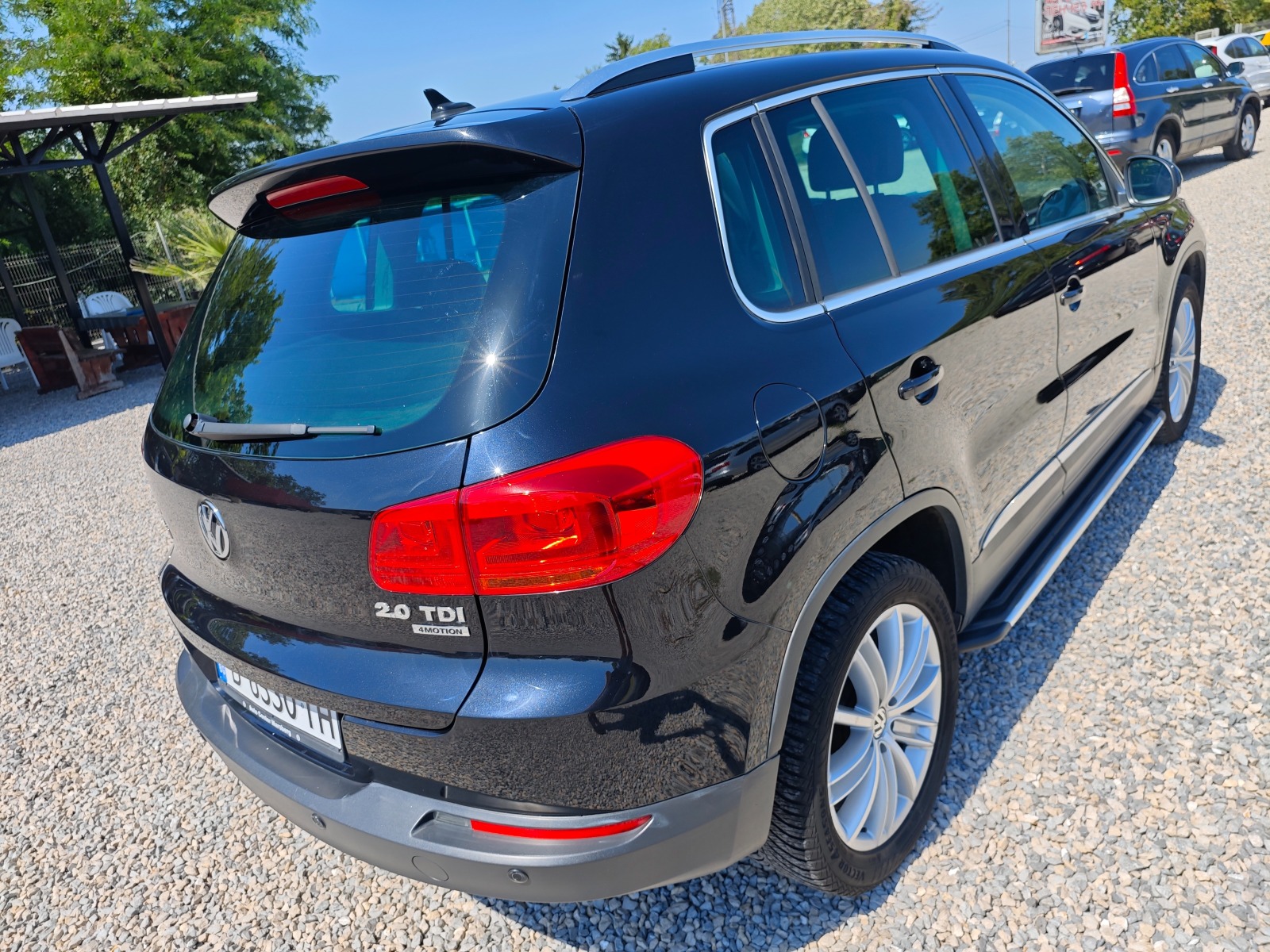 VW Tiguan XENON/4MOTION/EXECUTIV/СТЕПЕН/ПАНОРАМА/NAV/DVD/KAM - изображение 9