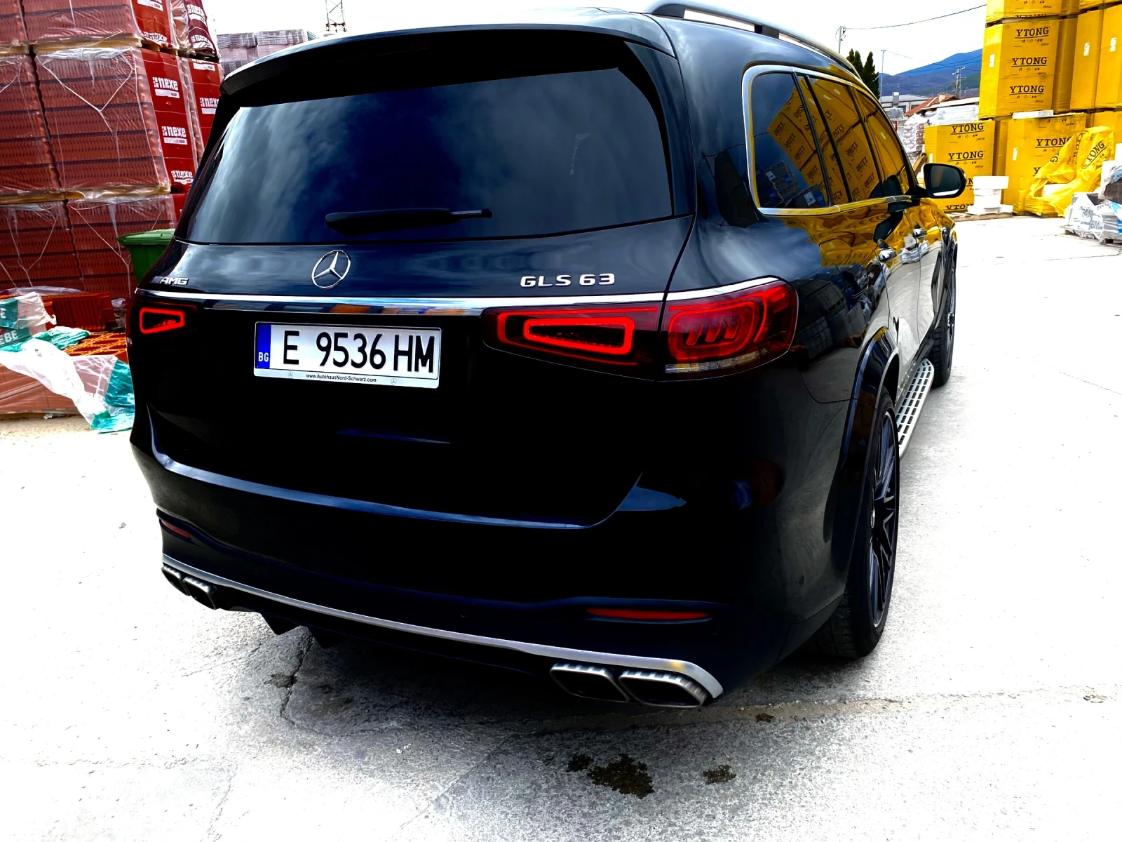 Mercedes-Benz GLS 63 AMG  - изображение 5