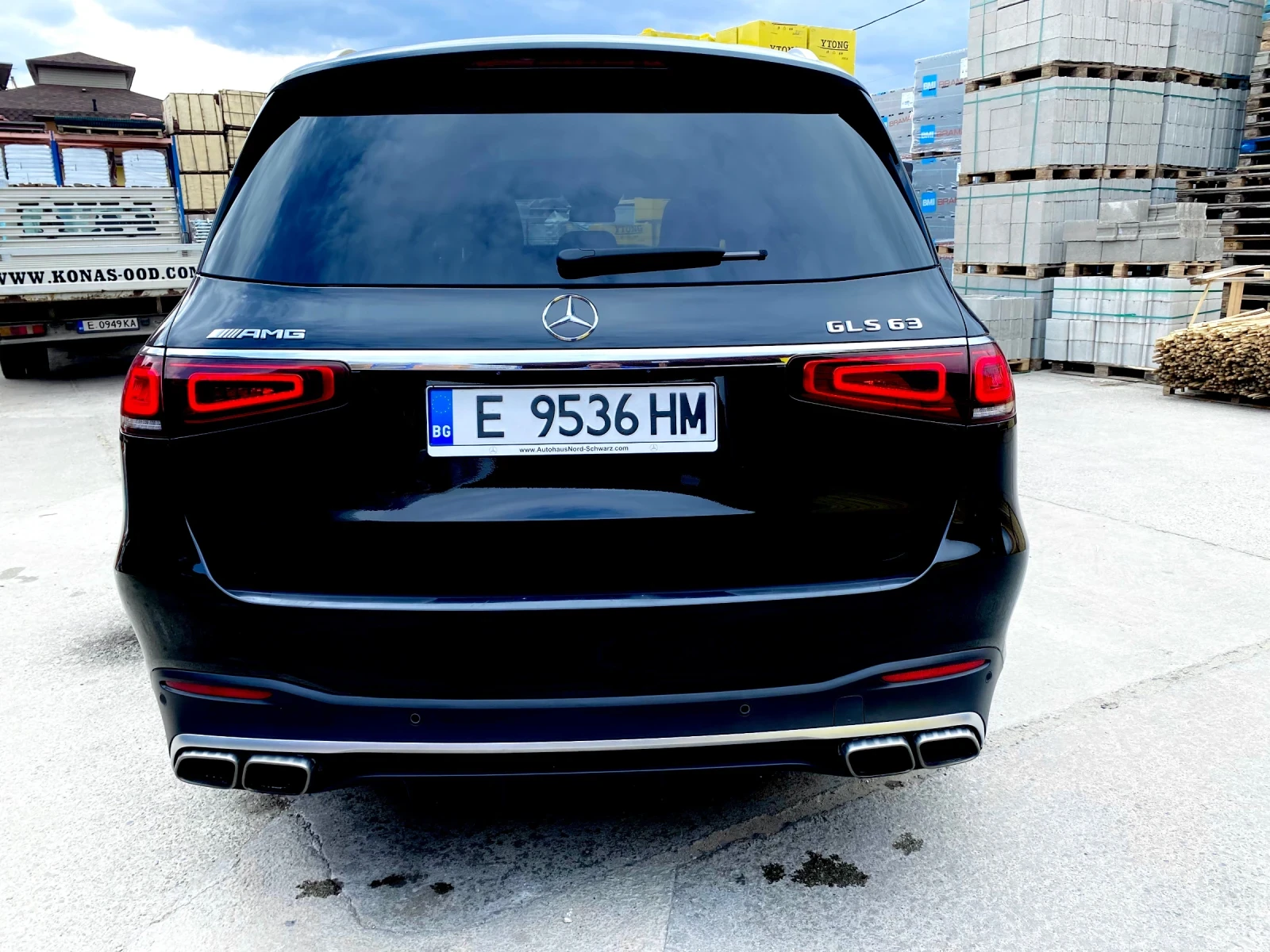 Mercedes-Benz GLS 63 AMG  - изображение 6