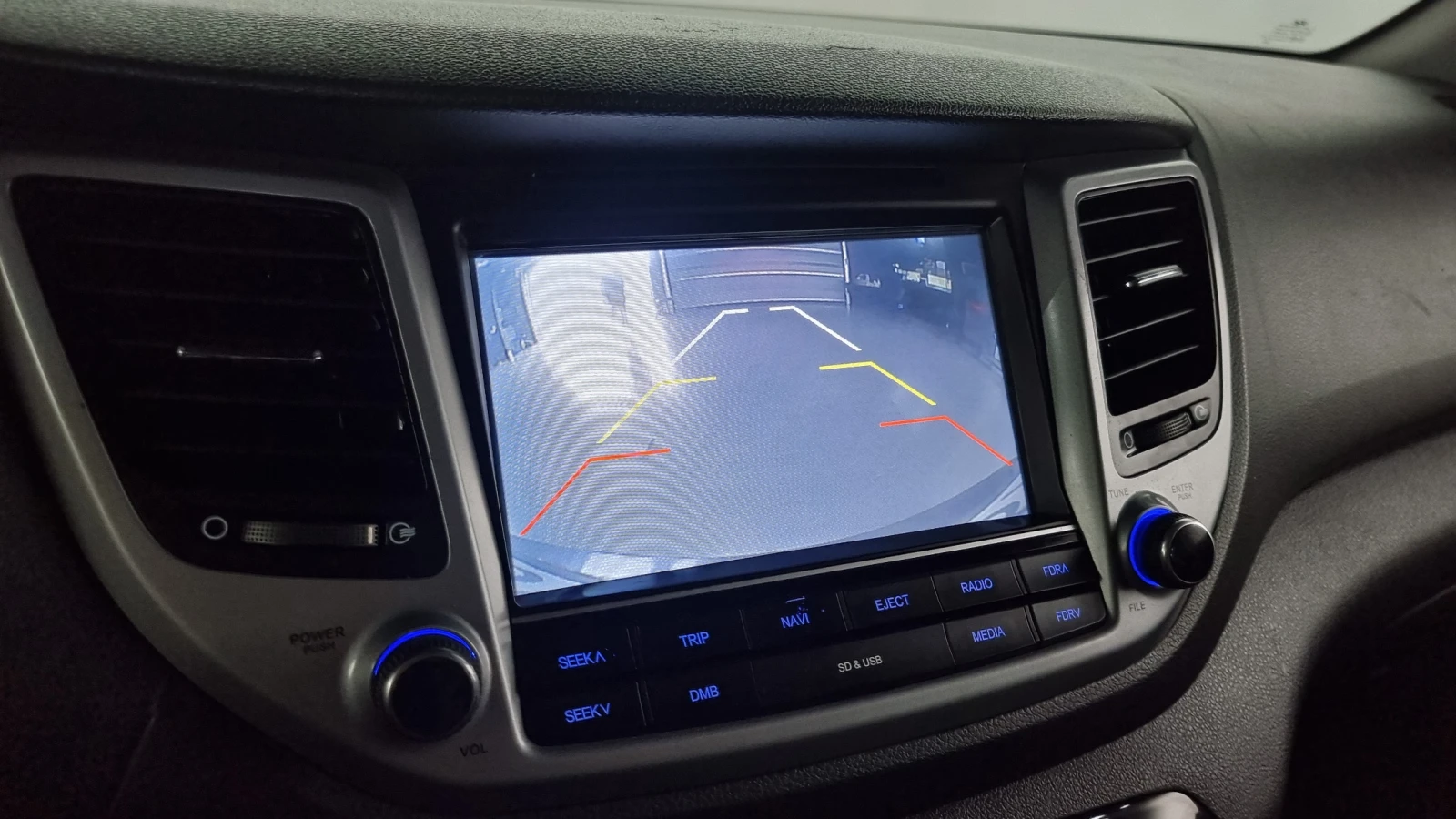 Hyundai Tucson 2.0 2WD STYLE | Mobile.bg   16