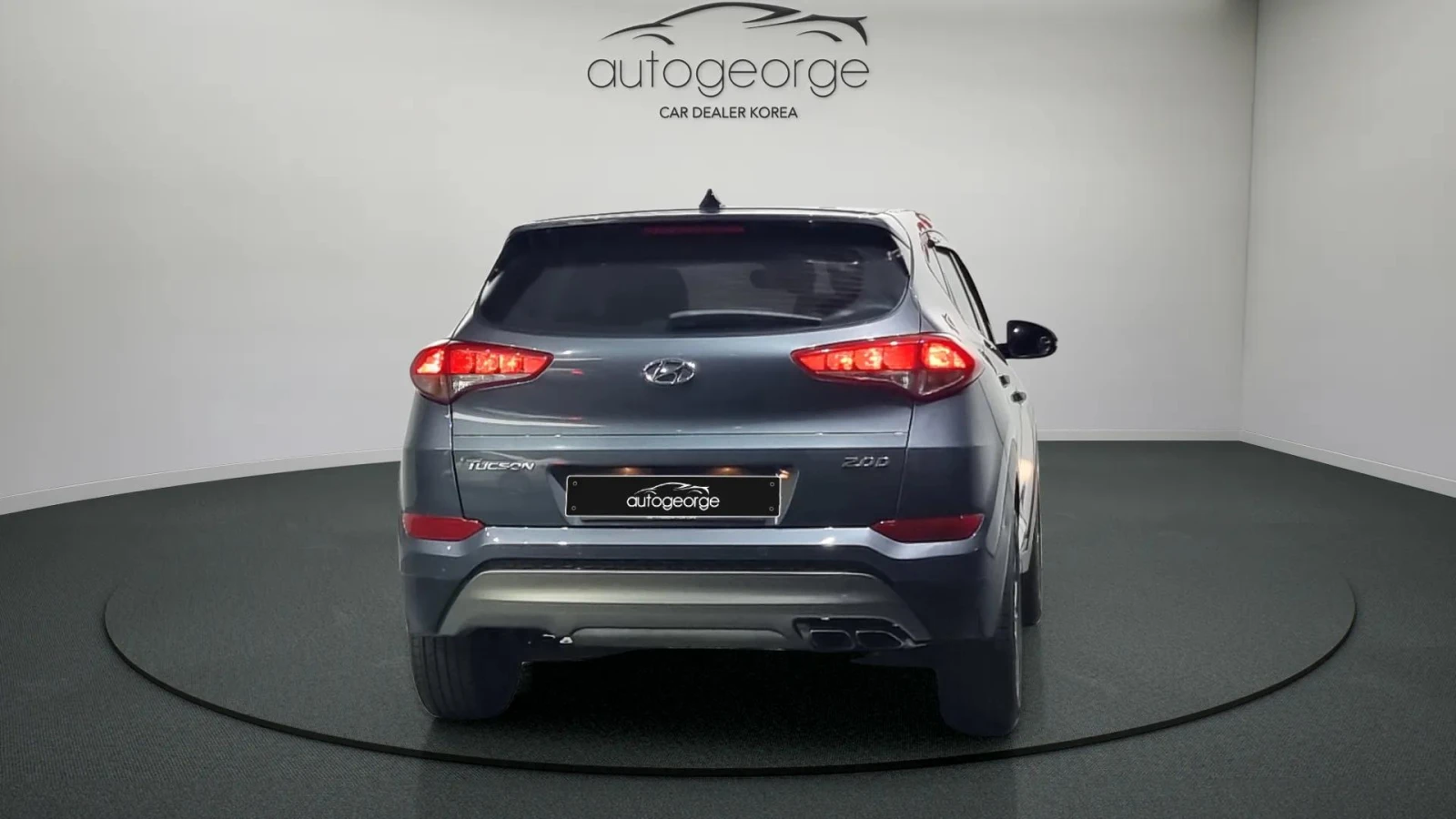 Hyundai Tucson 2.0 2WD STYLE - изображение 4