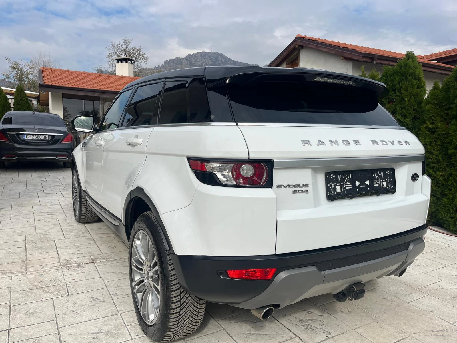 Land Rover Evoque 2.2 SD4  KATO HOBA | Mobile.bg — изображение 6