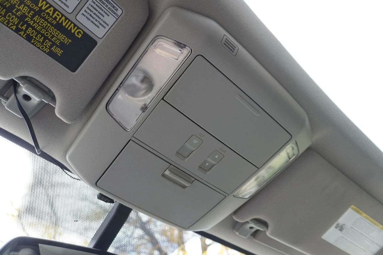 Toyota Sequoia | Mobile.bg � ����������� 7