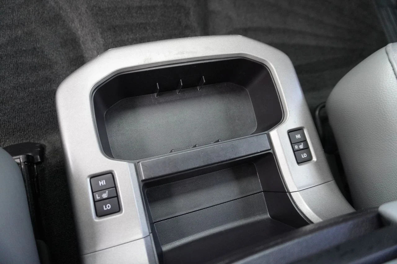 Toyota Sequoia | Mobile.bg � ����������� 14