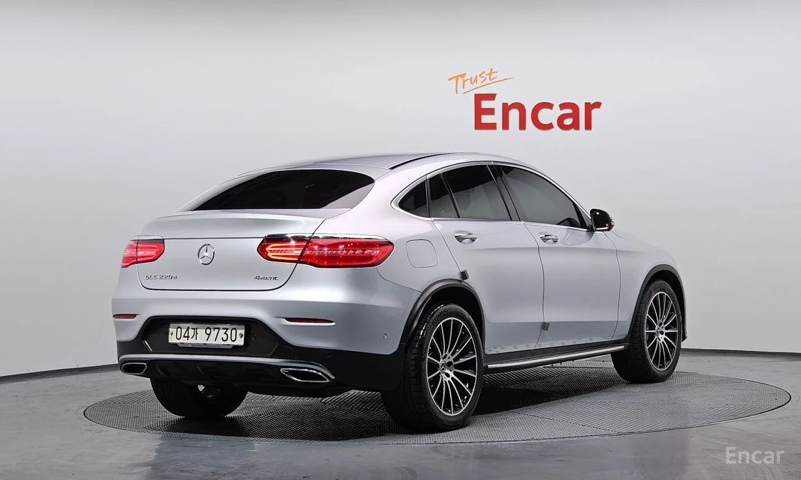 Mercedes-Benz GLC 220  - изображение 2