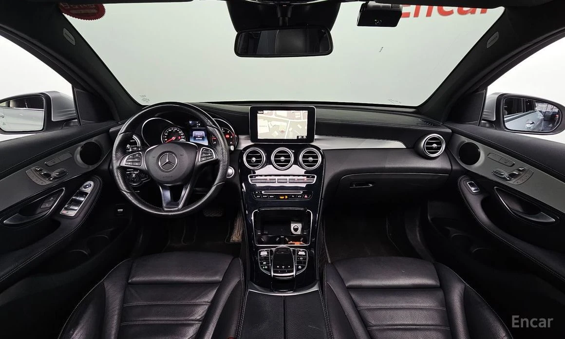 Mercedes-Benz GLC 220  - изображение 7