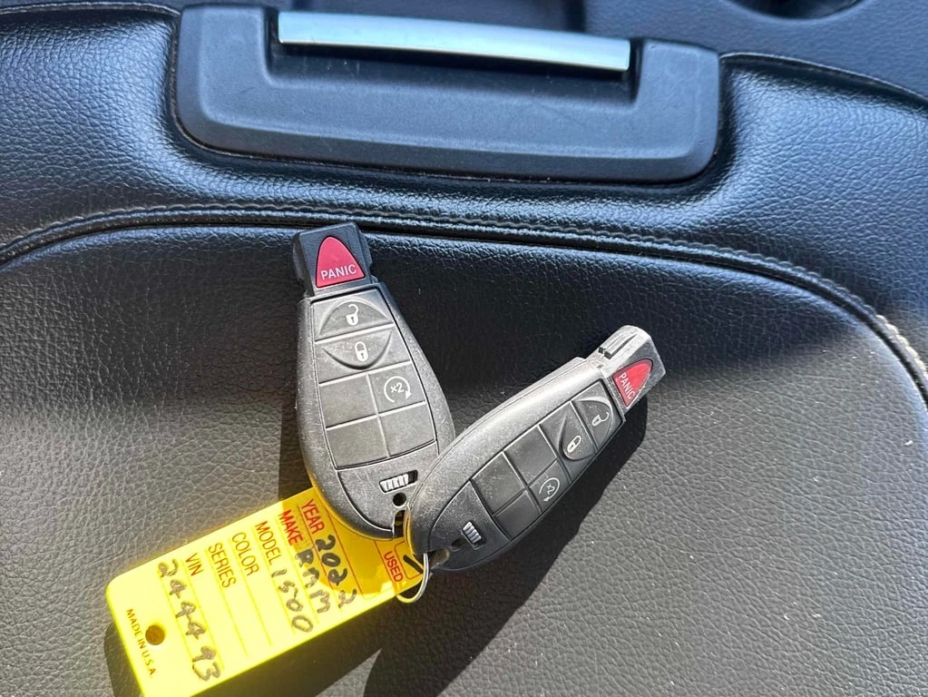 Dodge RAM 1500 2022 * Tradesman * ������� �� ������ � ��������� | Mobile.bg � ����������� 17