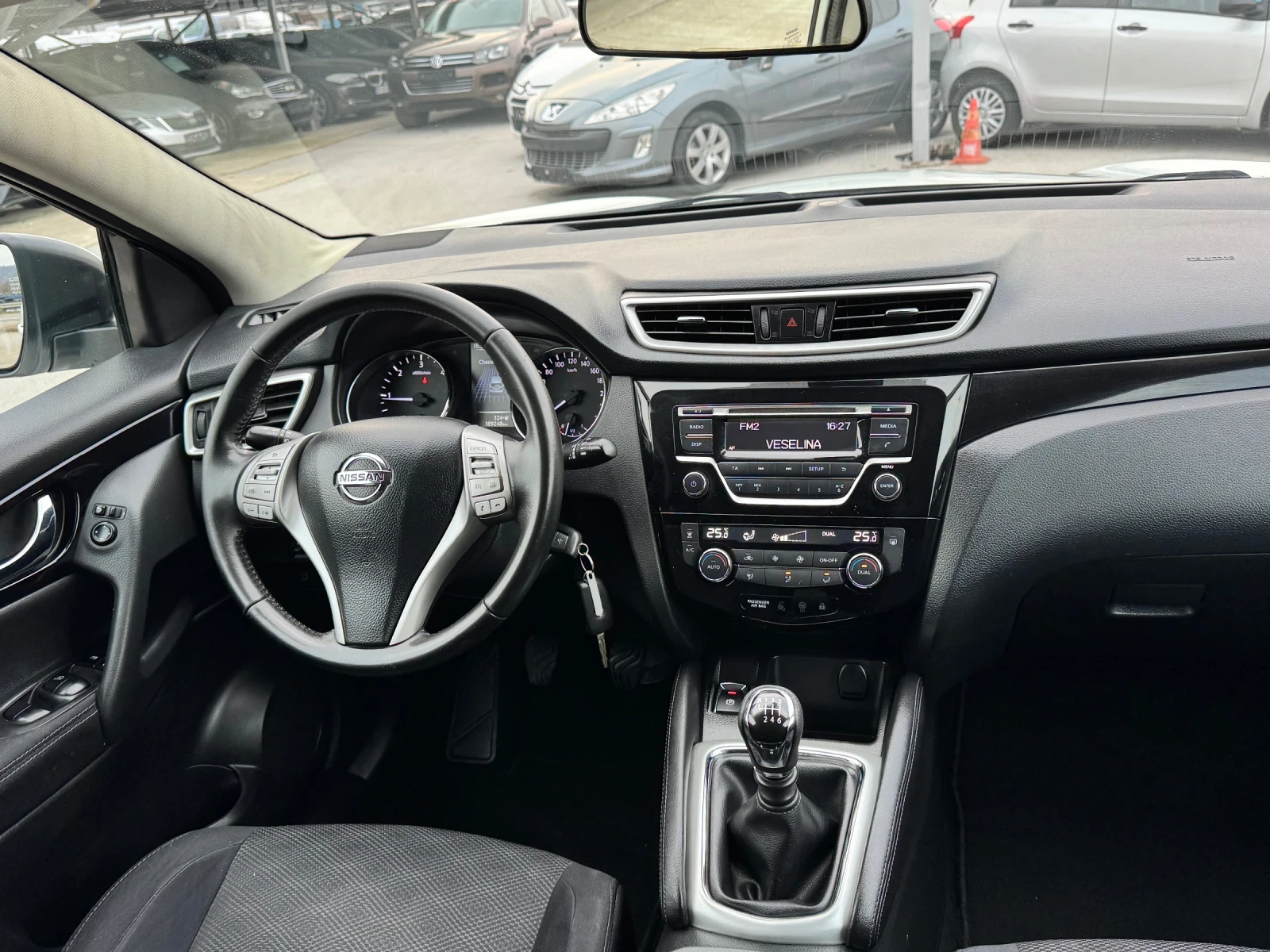 Nissan Qashqai 1.5DCI ИТАЛИЯ, снимка 12 - Автомобили и джипове - 53714120
