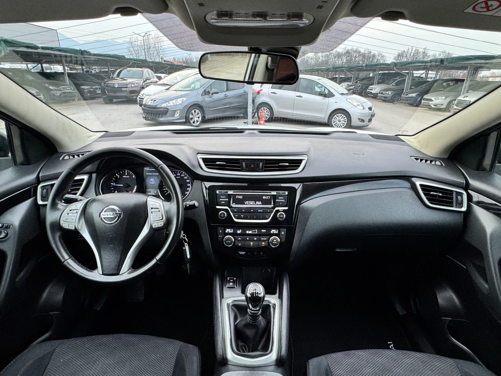 Nissan Qashqai 1.5DCI ИТАЛИЯ, снимка 11 - Автомобили и джипове - 53714120