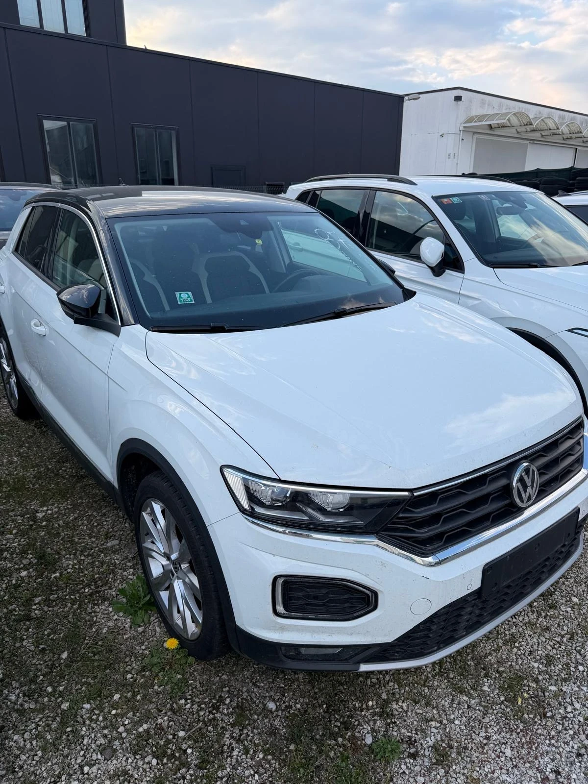 VW T-Roc 2.0 150к.с. 4х4, снимка 9 - Автомобили и джипове - 54063598