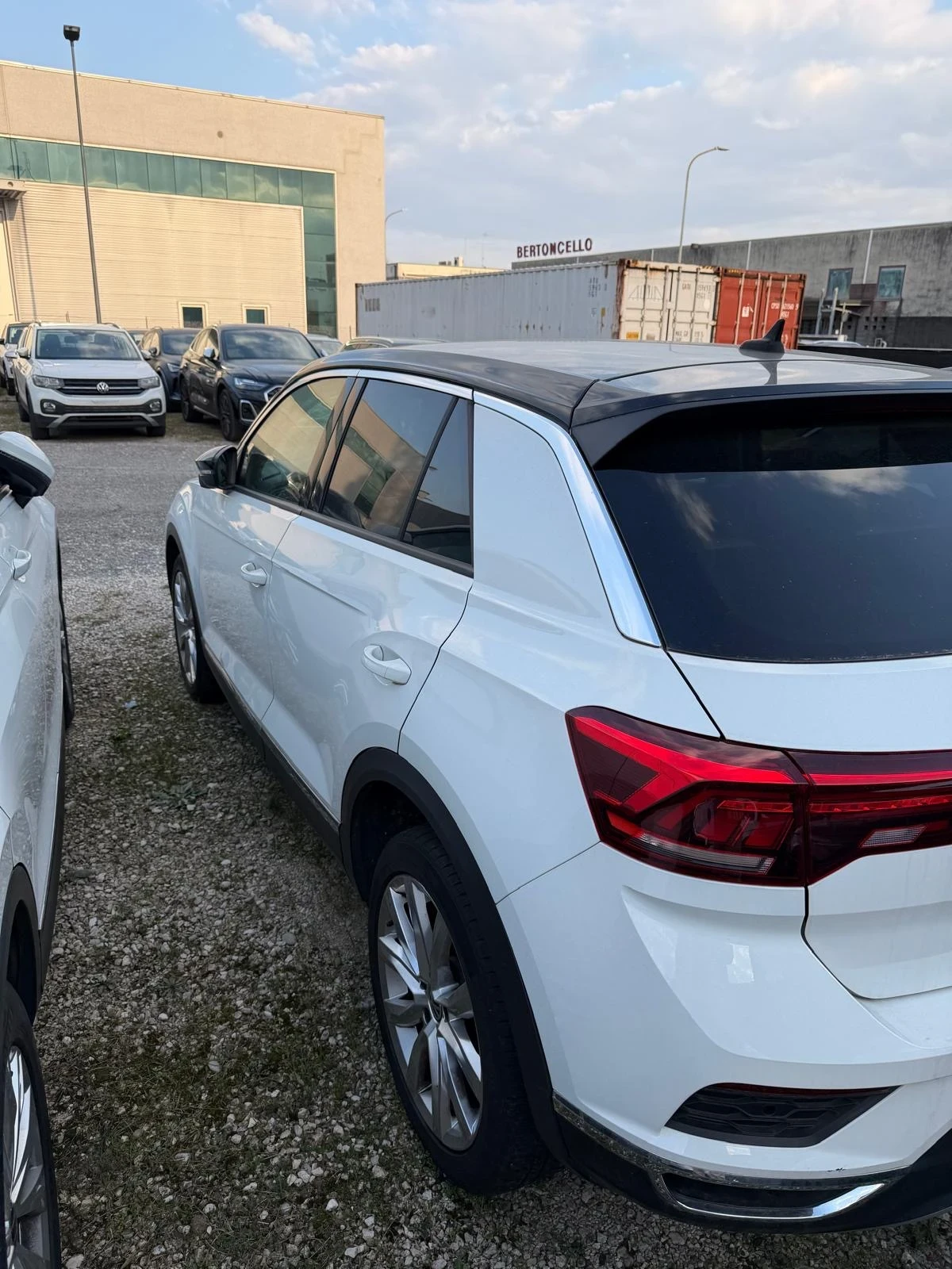 VW T-Roc 2.0 150к.с. 4х4, снимка 6 - Автомобили и джипове - 54063598