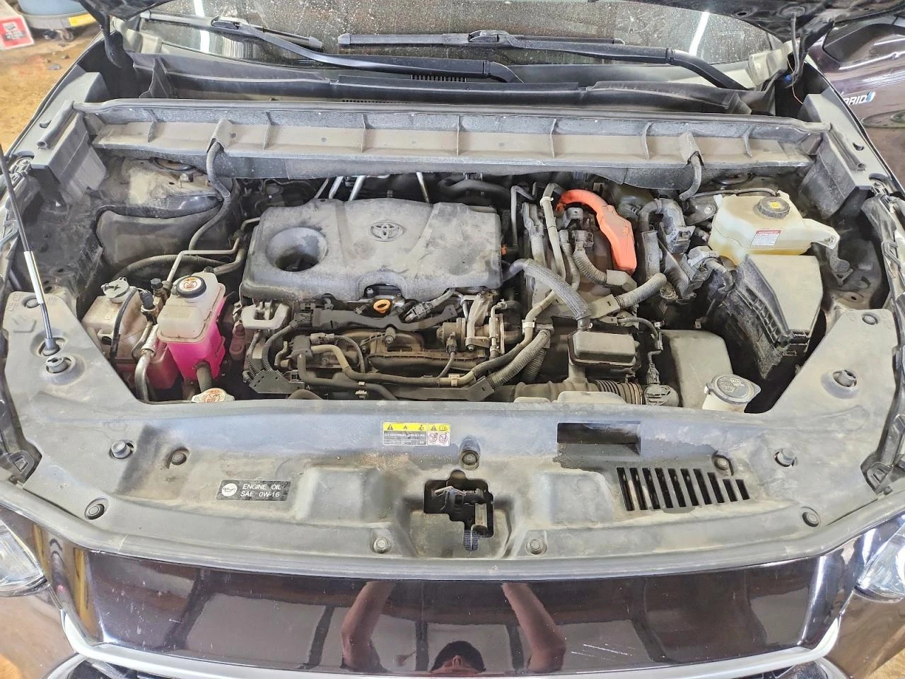 Toyota Highlander HYBRID XLE 4x4, снимка 12 - Автомобили и джипове - 54552325
