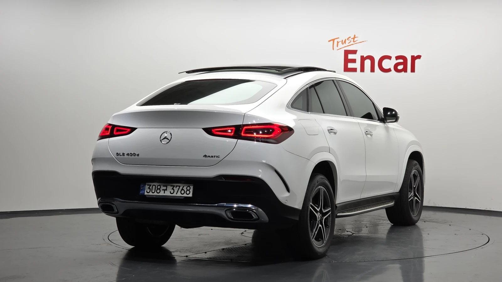 Mercedes-Benz GLE 400, снимка 2 - Автомобили и джипове - 54735734