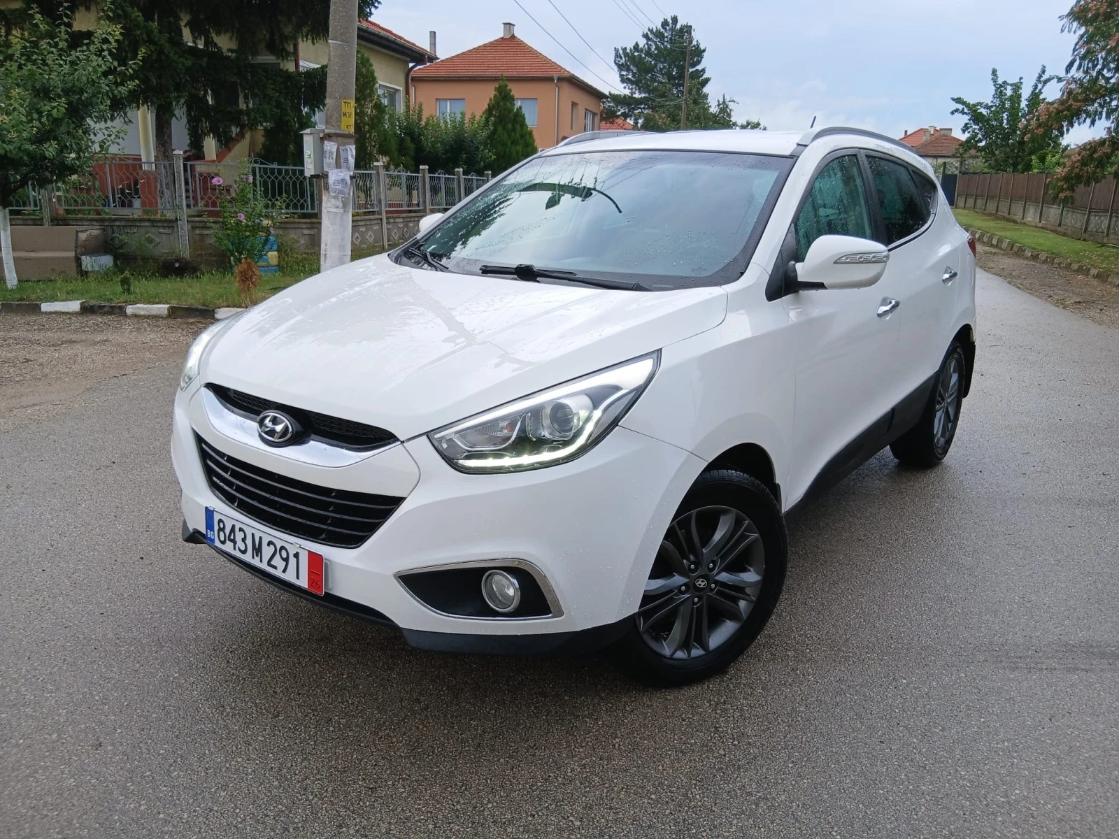 Hyundai IX35 1.7 CRDI facelift, снимка 2 - Автомобили и джипове - 55015184