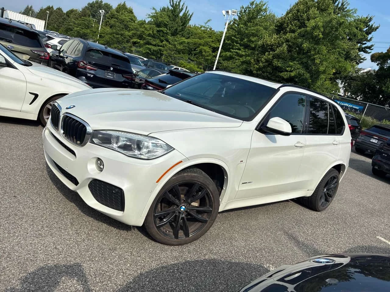 BMW X5  xDrive35i * CARFAX * БЕЗ ПЪРВОНАЧАЛНА ВНОСКА, снимка 2 - Автомобили и джипове - 55269215