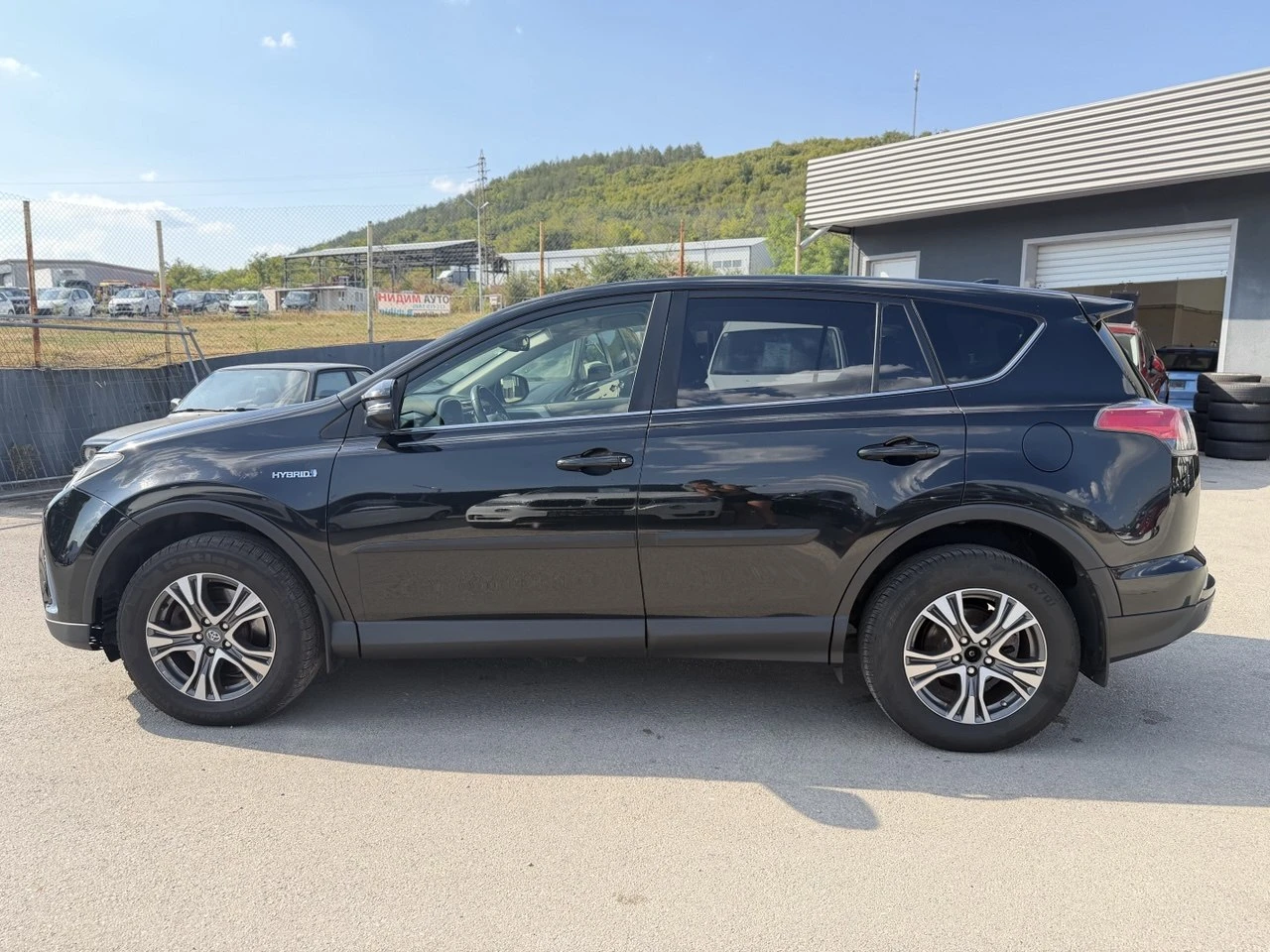 Toyota Rav4 2.5 HYBRID FACELIFT, снимка 8 - Автомобили и джипове - 55930886