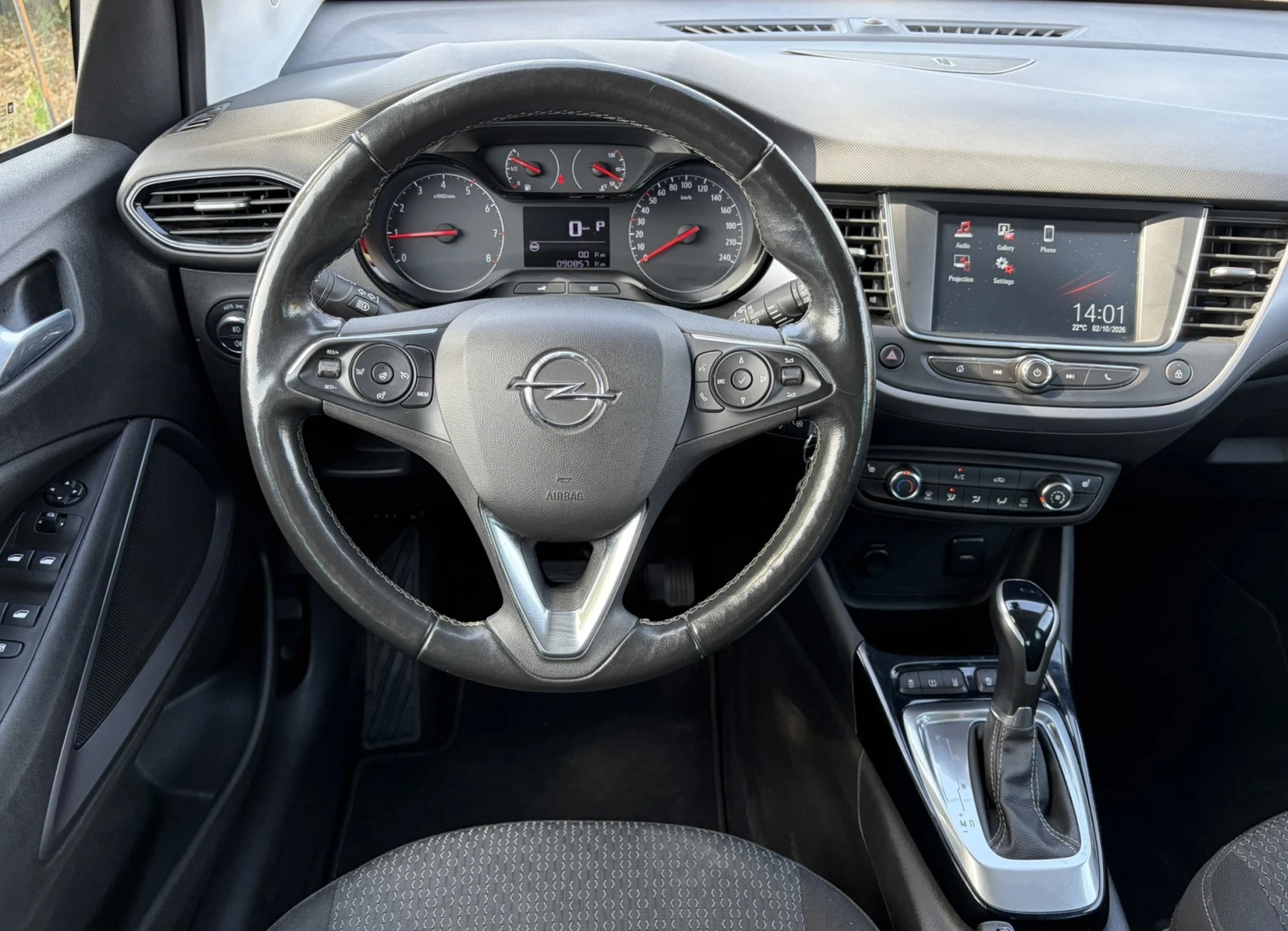Opel Crossland X Edition , снимка 9 - Автомобили и джипове - 56361323