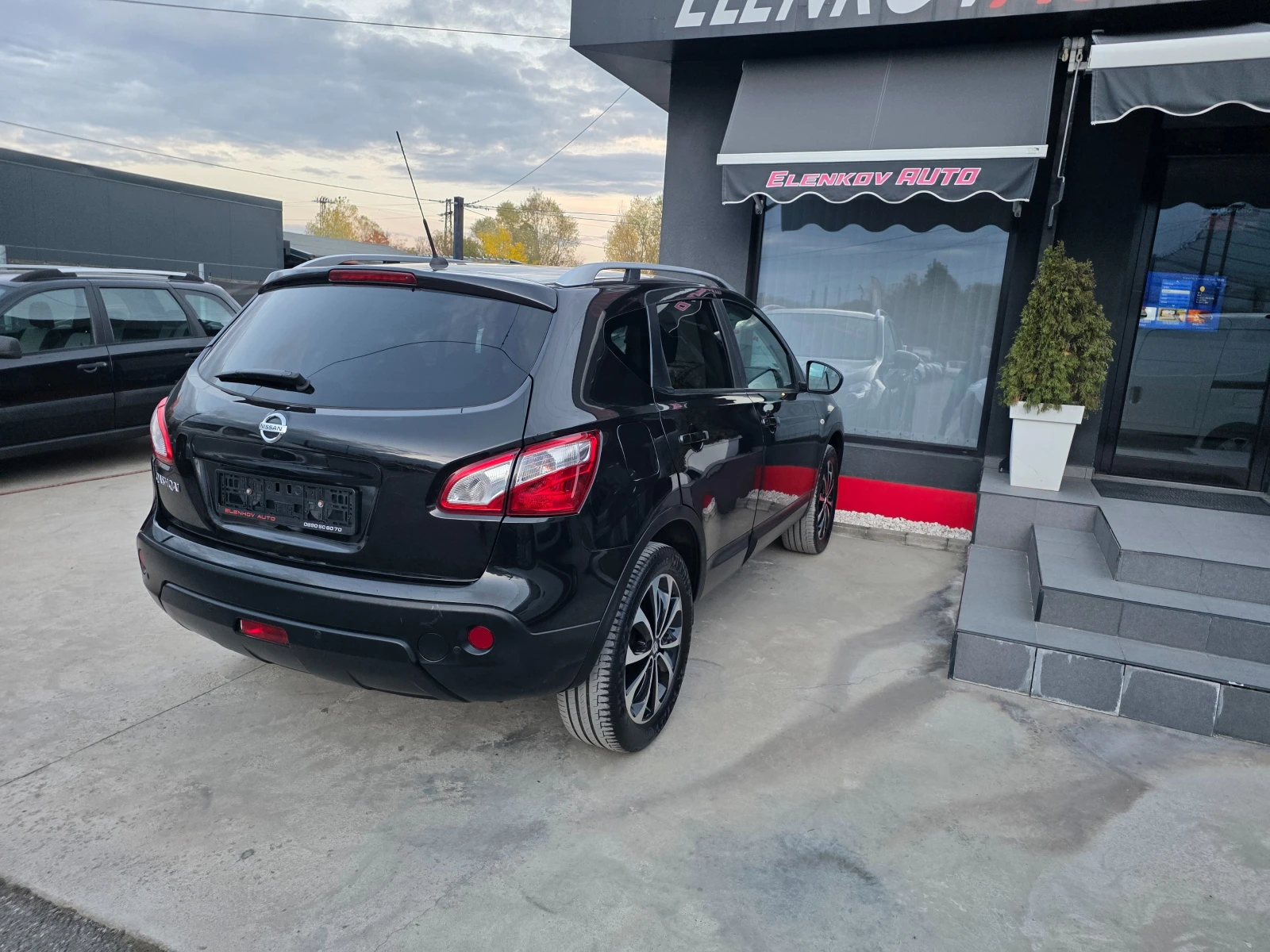 Nissan Qashqai 2.0i-141�.� EURO5-4�4-���������-��������-��������� | Mobile.bg � ����������� 8