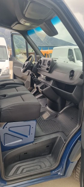 Mercedes-Benz Sprinter 316 ORIGINALEN VID EVRO 6C | Auto.bg — изображение 9