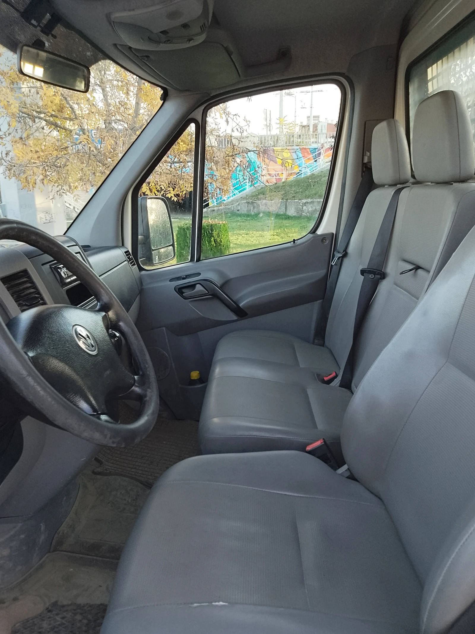 VW Crafter  2.5TDI, 163..- 3.5.  | Mobile.bg   11