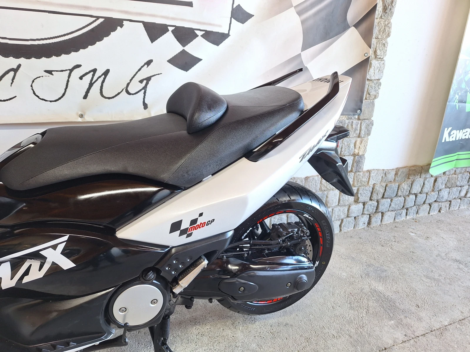 Yamaha T-max 500i / White Max* * *  - изображение 7
