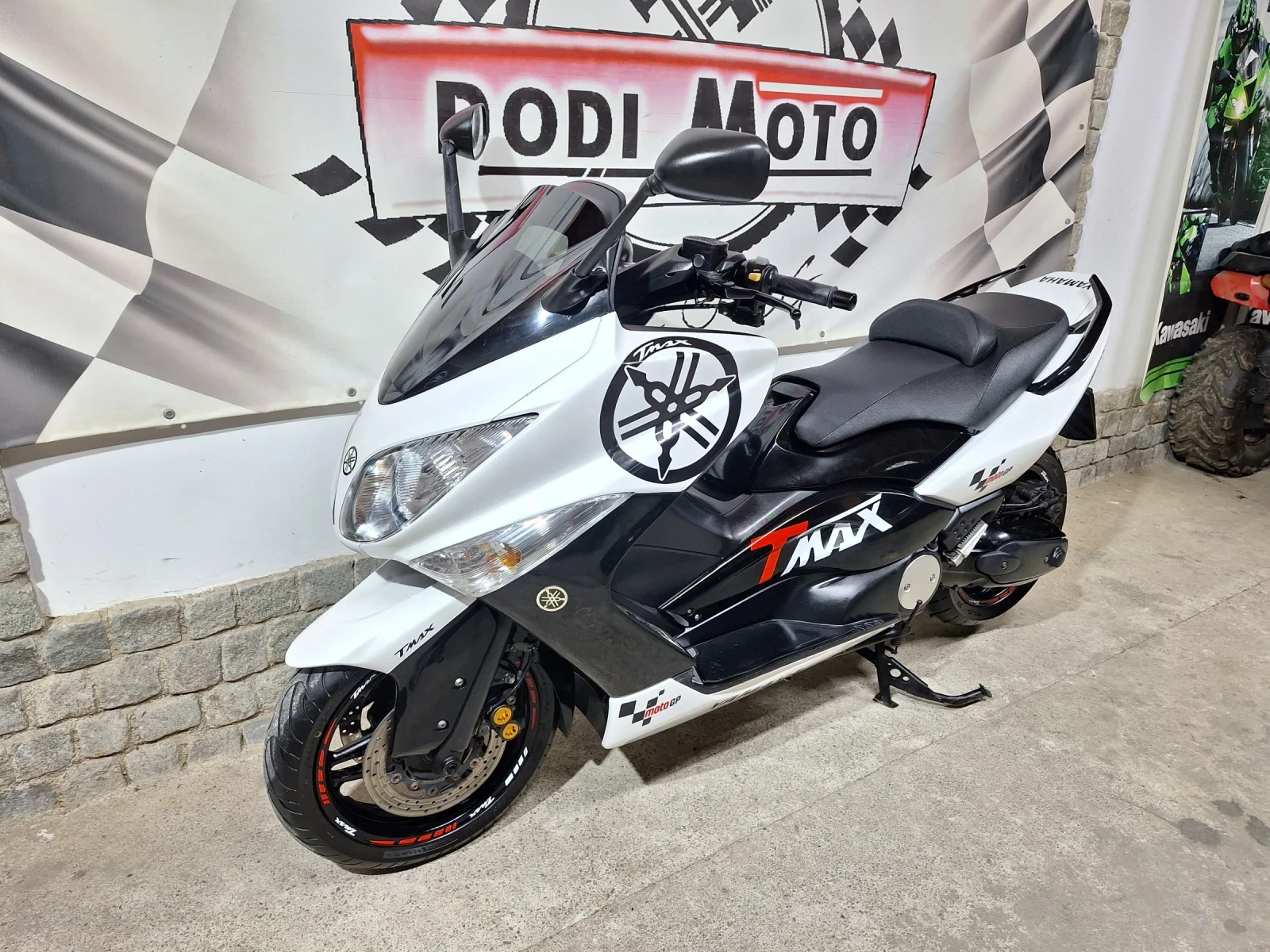 Yamaha T-max 500i / White Max* * *  - изображение 3