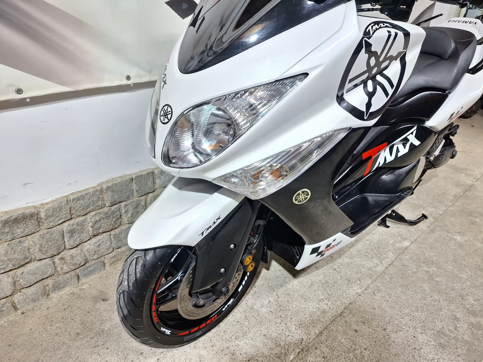 Yamaha T-max 500i / White Max* * *  - изображение 2