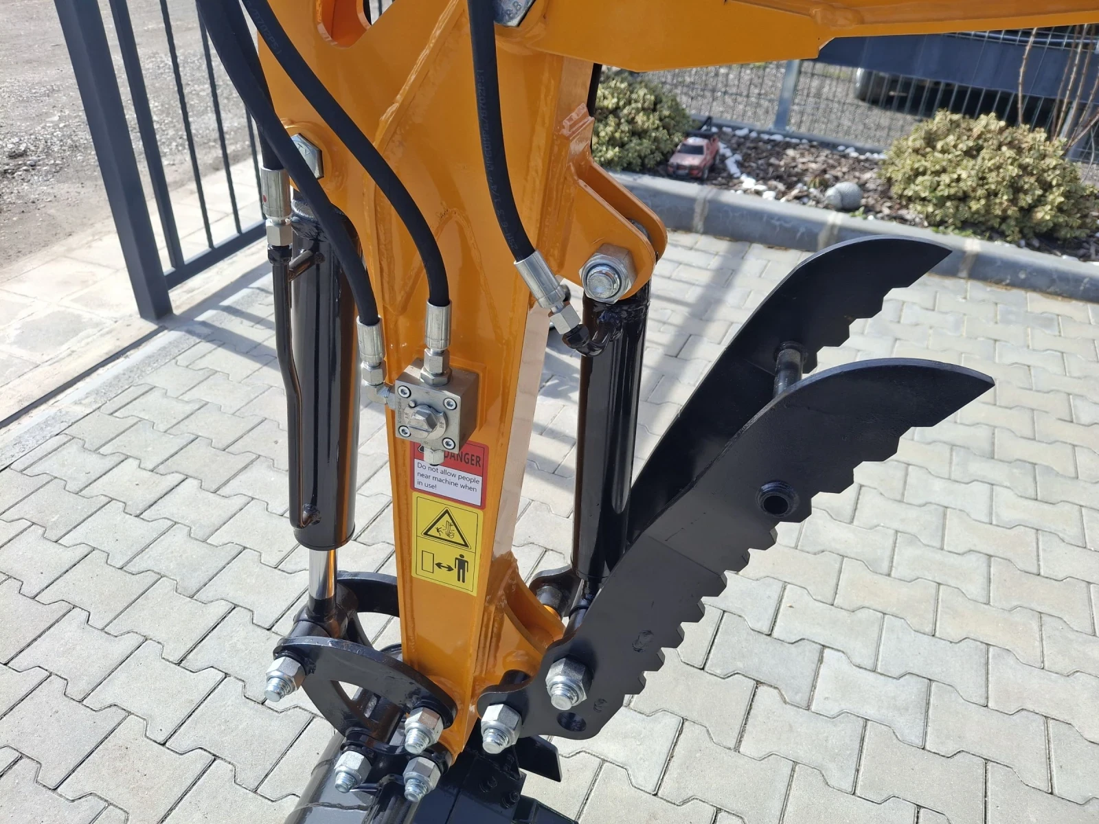 Багер ABG HT12* 1200кг.Щупеща стрела. Хидр.Щипка, снимка 7 - Индустриална техника - 55019094