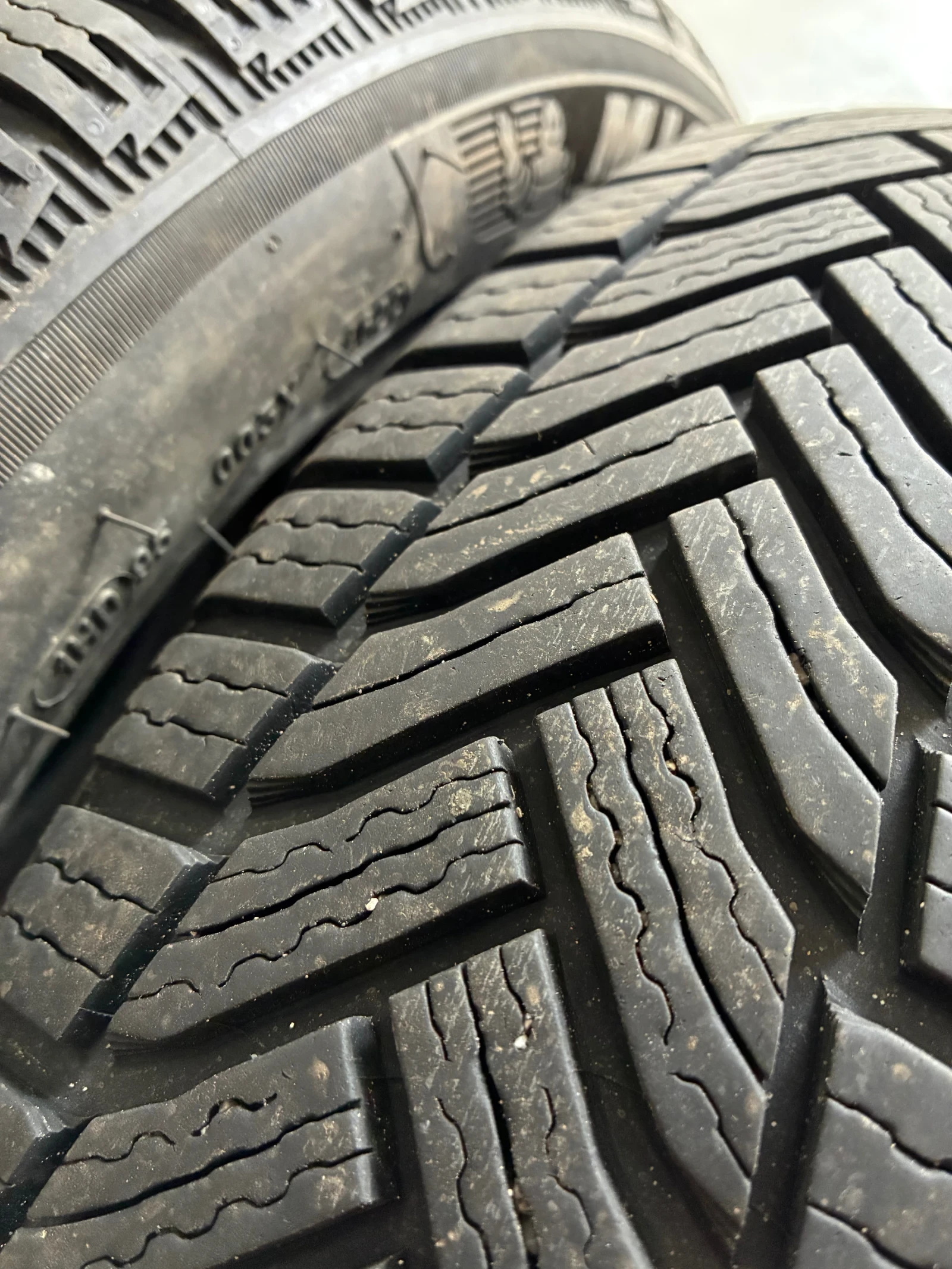 ���� 155/70R19 | Mobile.bg � ����������� 3