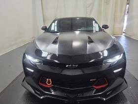 Chevrolet Camaro 2SS 6.2L 8cyl / Ръчна СК / CARFAX / Финансиране 