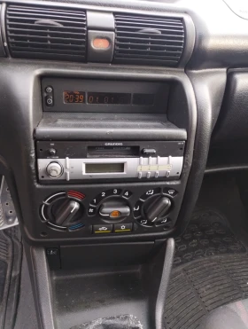 Opel Astra 1, 6 klima - 850 € / 1662.46 лв. - 61644705 10