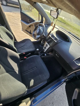 Toyota Yaris - 2900 € / 5671.91 лв. - 89413879 8