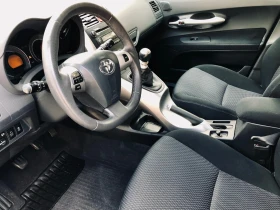 Toyota Auris 1.33VVT - 5800 € / 11343.81 лв. - 83947180 5