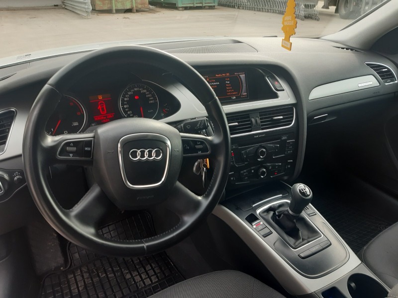 Audi A4 QUATTRO, снимка 8 - Автомобили и джипове - 44490072