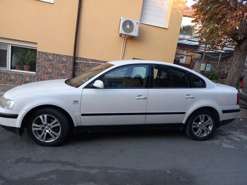 VW Passat 1.9TDI, снимка 4 - Автомобили и джипове - 47667860