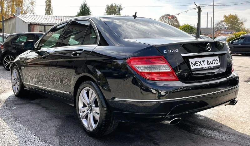 Mercedes-Benz C 320 3.0D 224HP КОЖА, снимка 7 - Автомобили и джипове - 47778076