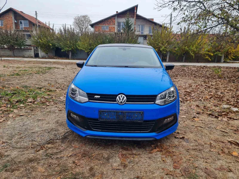 VW Polo R-Line, снимка 2 - Автомобили и джипове - 48494959