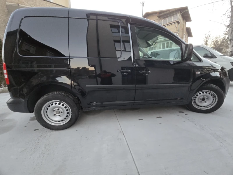 VW Caddy, снимка 15 - Автомобили и джипове - 49397831