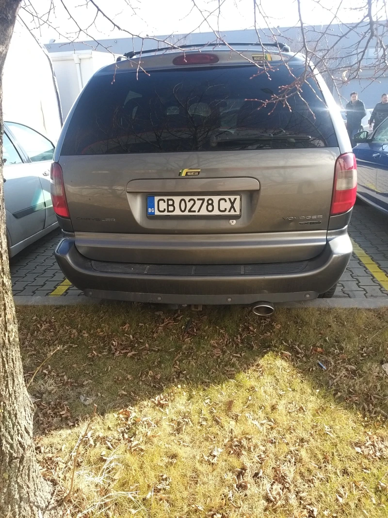 Chrysler Voyager, снимка 2 - Автомобили и джипове - 48690979