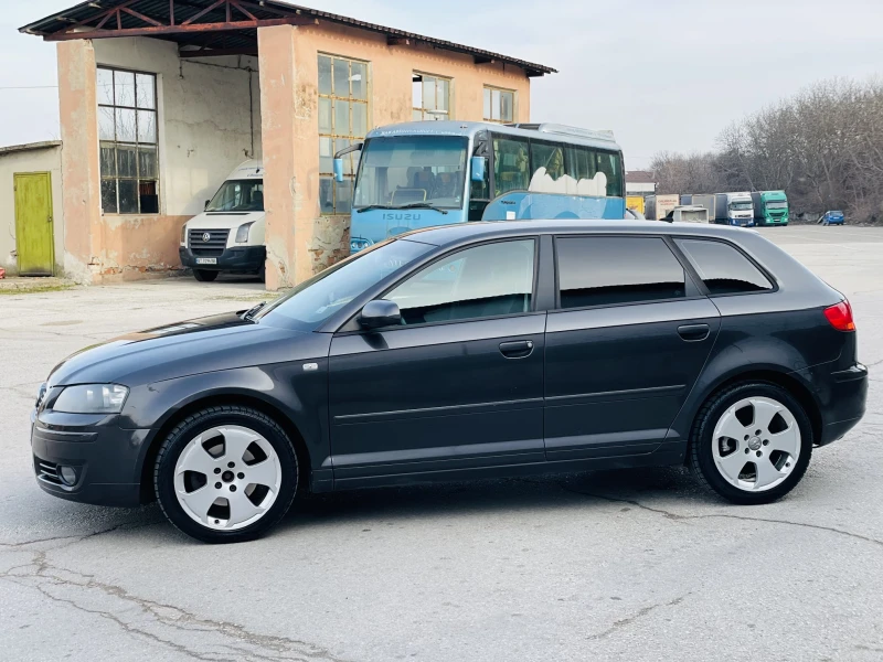 Audi A3 2.0TDI* 140* 6 Скорости-РЕГИСТРИРАНА, снимка 8 - Автомобили и джипове - 49129393